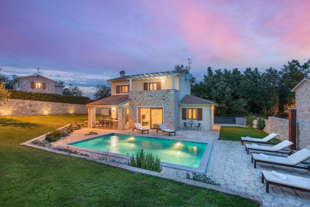 Rojnići Villas Adagio מראה חיצוני תמונה