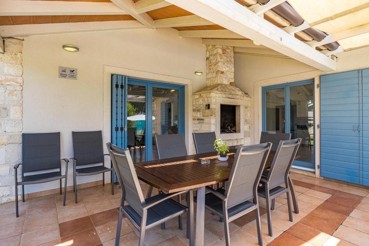 Rojnići Villas Adagio מראה חיצוני תמונה